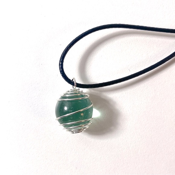 Jewelry - Simple Minimalist Green Glass Marble Orb Wire Wrap Pendant Necklace Vegan Cord